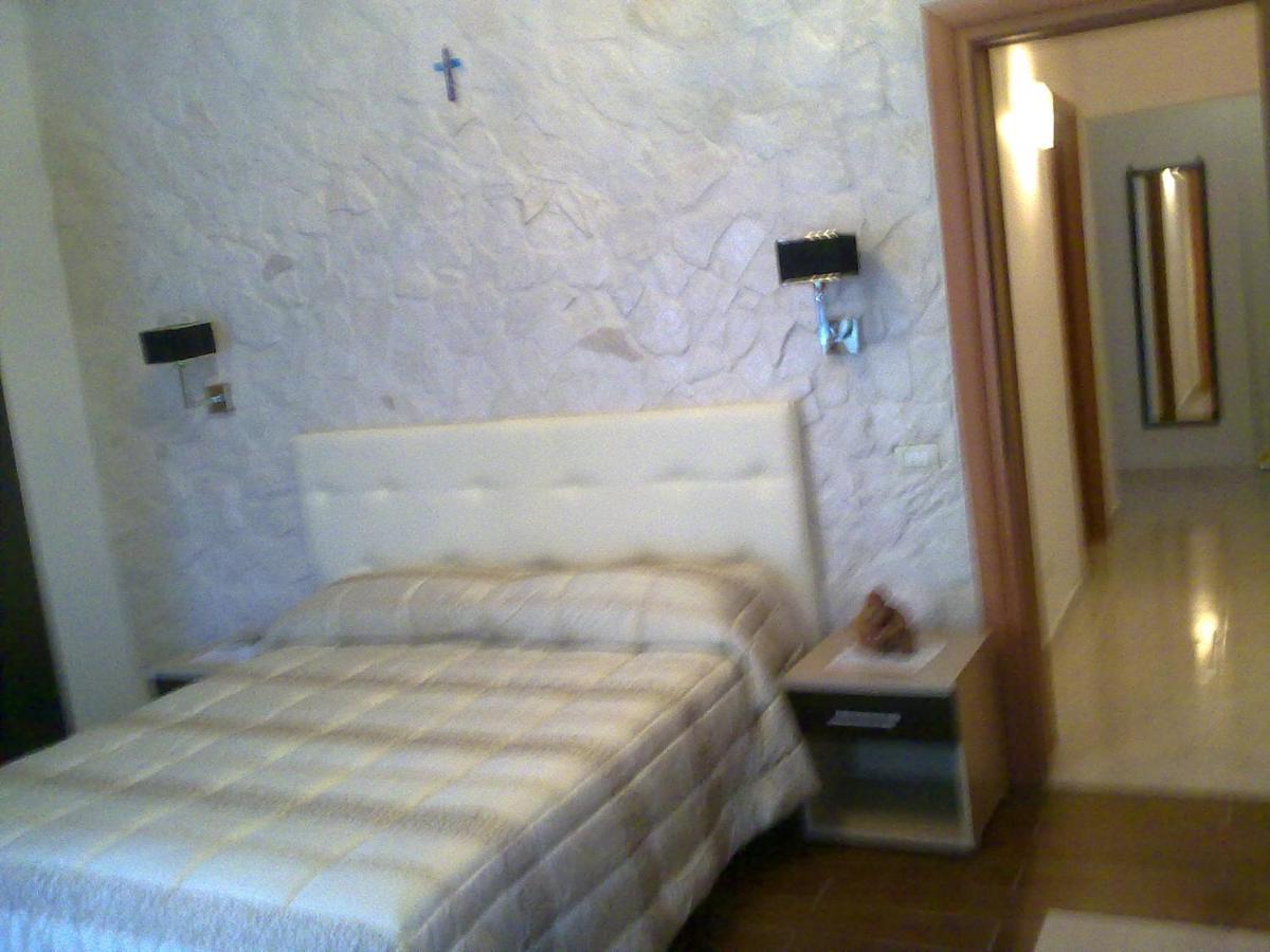 Gallipoli A Rivabella Beach Bagian luar foto